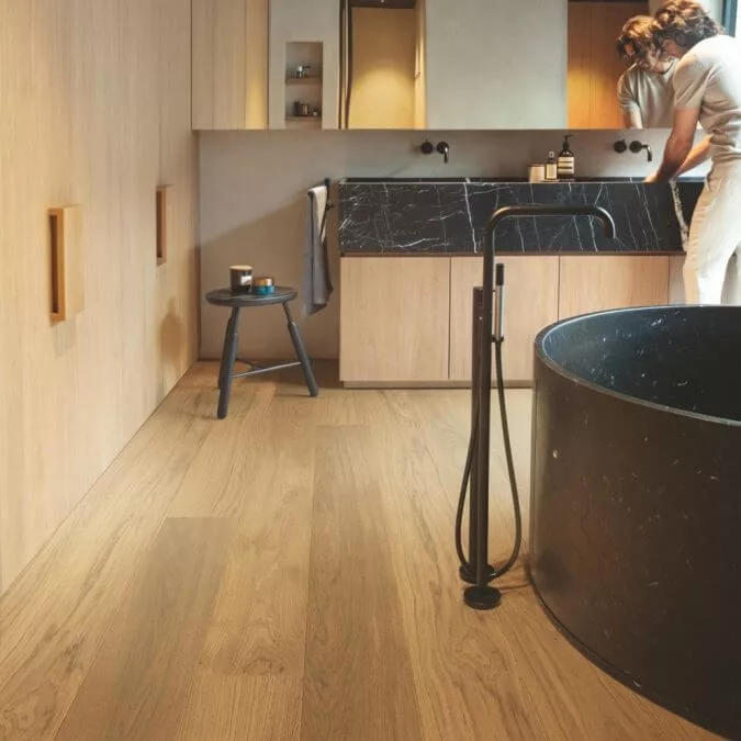 Roble castaño claro extramate Parquet - Quick Step Valencia